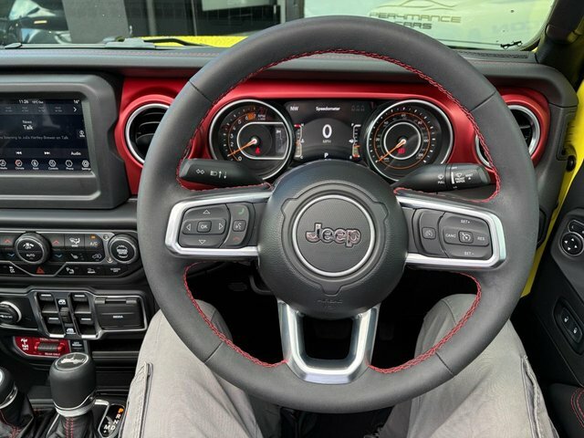 Jeep Wrangler 2.0 Gme Overland Red #71