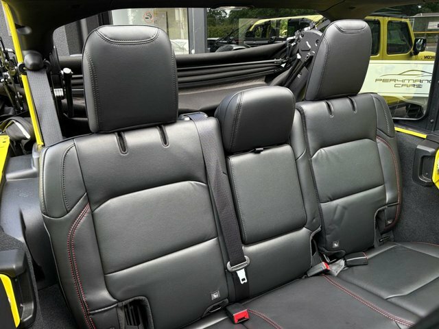 Jeep Wrangler 2.0 Gme Overland Red #62