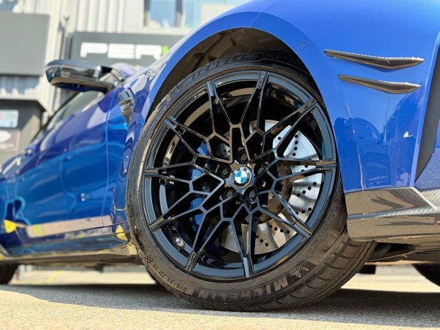 BMW M4 3.0 Biturbo Competition Convertible Ste Blue #3