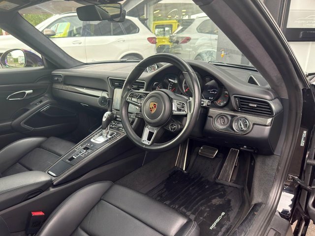 Porsche 911 Carrera 4 Gts Pdk Blue #26