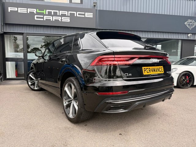 Audi Q8 3.0 Tfsi V6 55 Black Edition Suv Tiptro Black #2