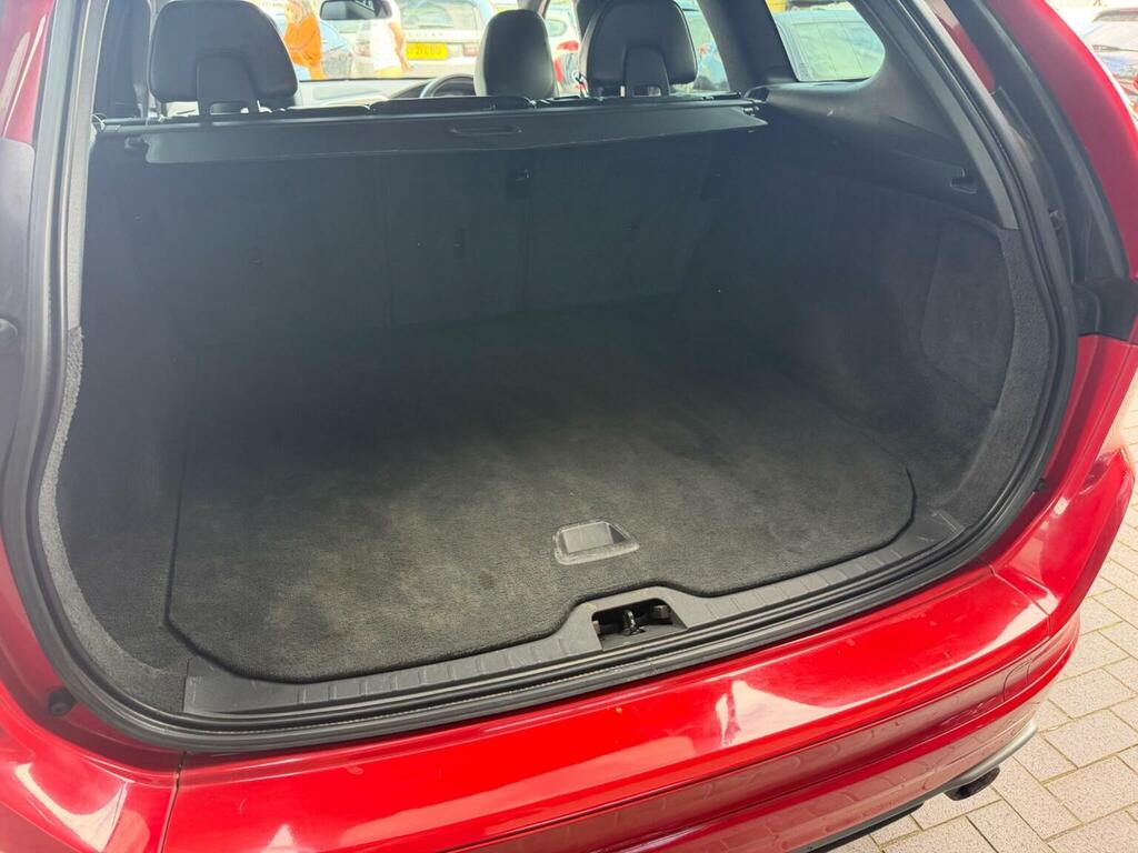 Volvo XC60 2.4 D4 R-design Awd Euro 5 Ss Red #34