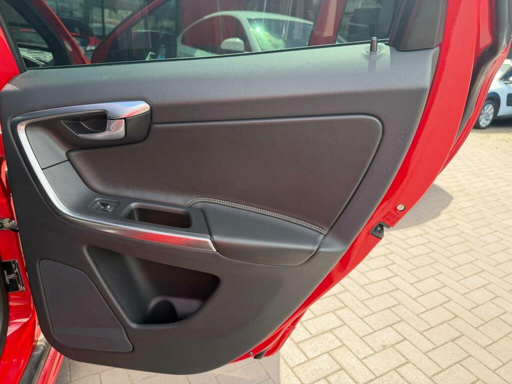 Volvo XC60 2.4 D4 R-design Awd Euro 5 Ss Red #25