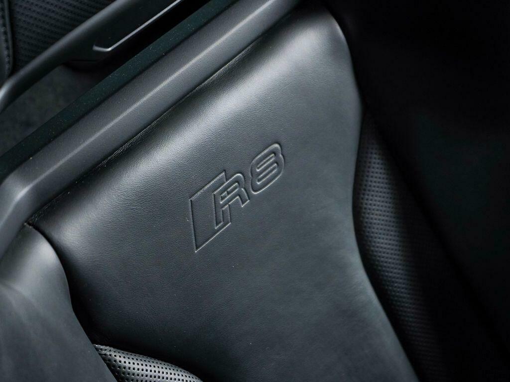 Audi R8 V10 Plus Quattro Blue #23