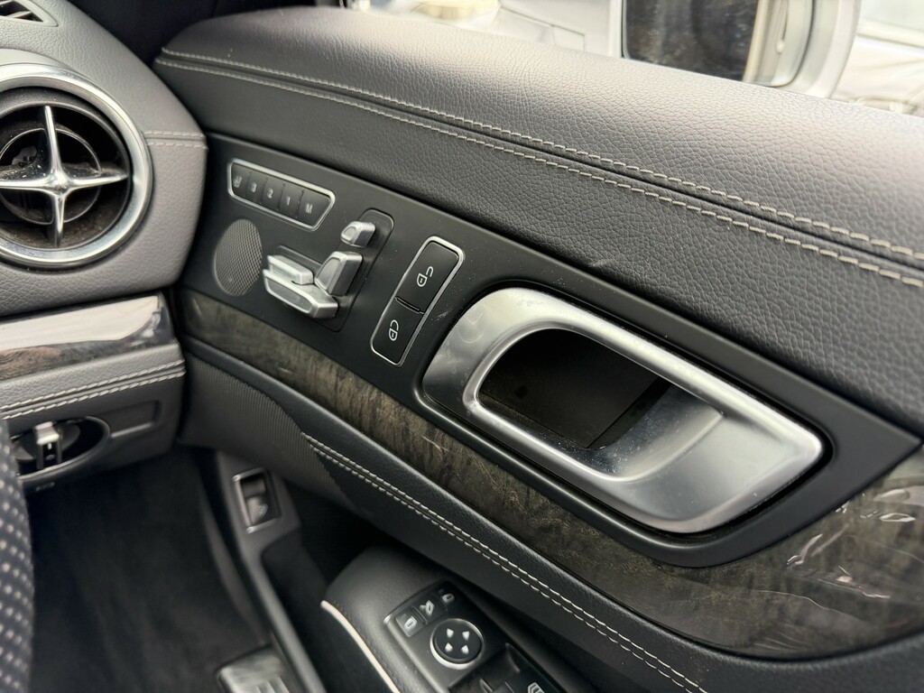 Mercedes-Benz SL Class 3.5L Null Black #11