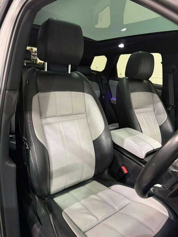 Land Rover Range Rover Evoque D180 First Edition Suv YP69YCM Silver #3