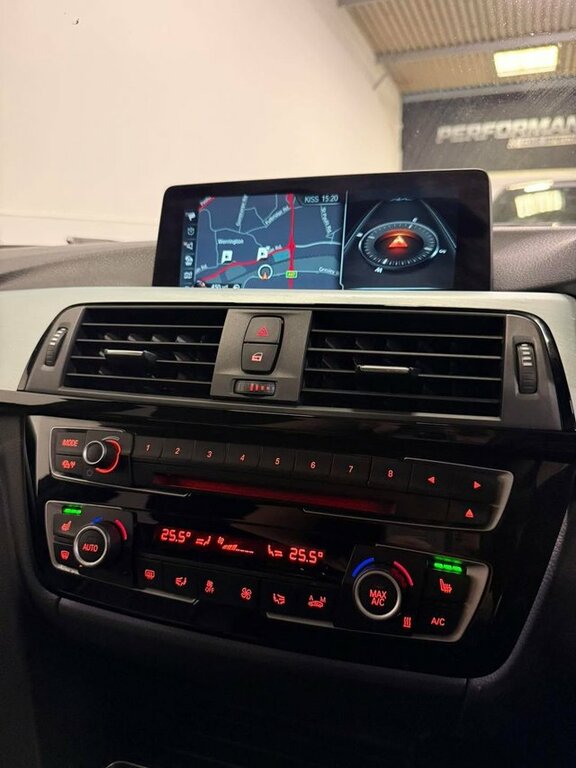 BMW 3 Series Saloon Grey #38
