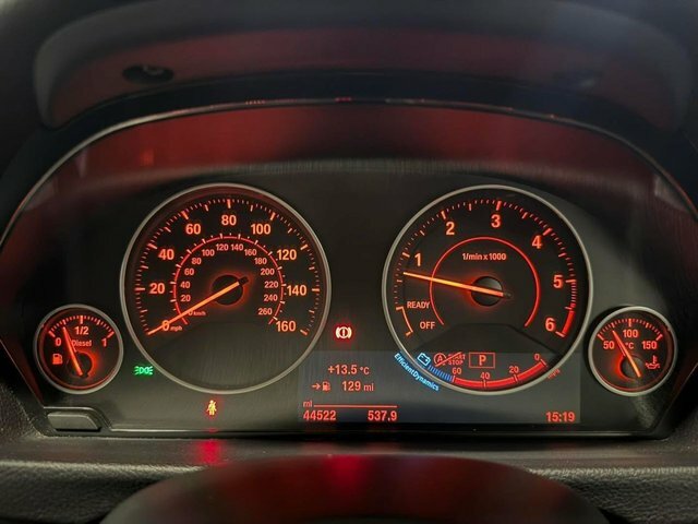 BMW 3 Series Saloon Grey #33