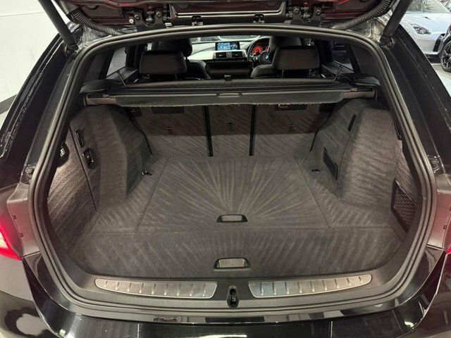 BMW 3 Series Saloon Grey #28