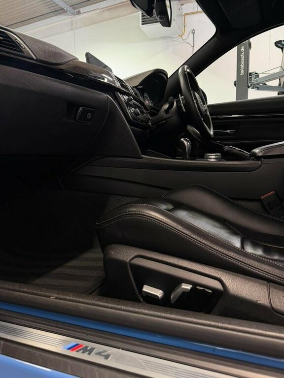 BMW M4 Biturbo Convertible Blue #52