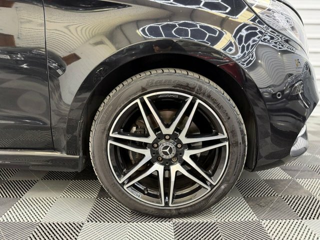 Mercedes-Benz V Class 2.1 V 250 D Amg Line XL 188 Bhp Black #27