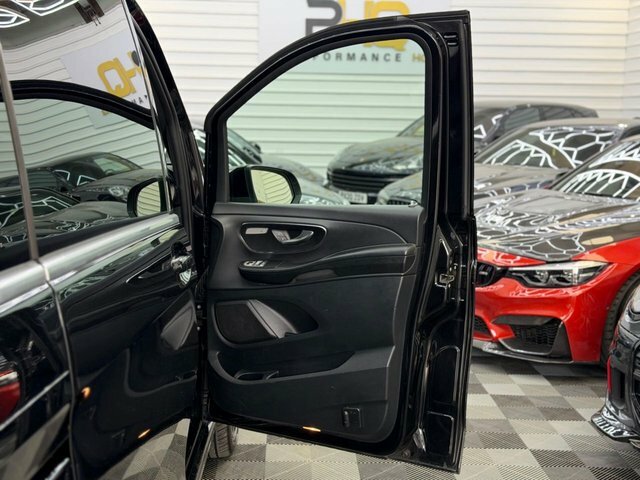 Mercedes-Benz V Class 2.1 V 250 D Amg Line XL 188 Bhp Black #51