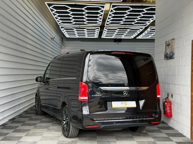 Mercedes-Benz V Class 2.1 V 250 D Amg Line XL 188 Bhp Black #13