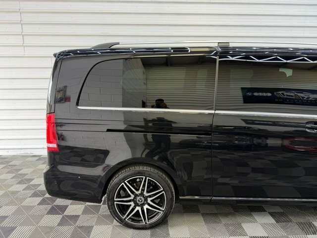 Mercedes-Benz V Class 2.1 V 250 D Amg Line XL 188 Bhp Black #24