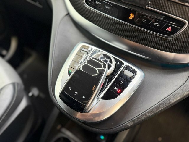Mercedes-Benz V Class 2.1 V 250 D Amg Line XL 188 Bhp Black #42