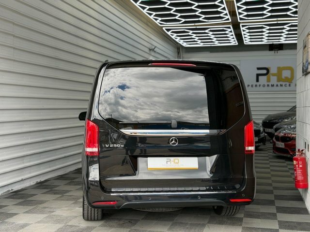 Mercedes-Benz V Class 2.1 V 250 D Amg Line XL 188 Bhp Black #15