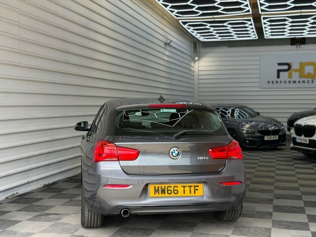 BMW 1 Series  Blue #19
