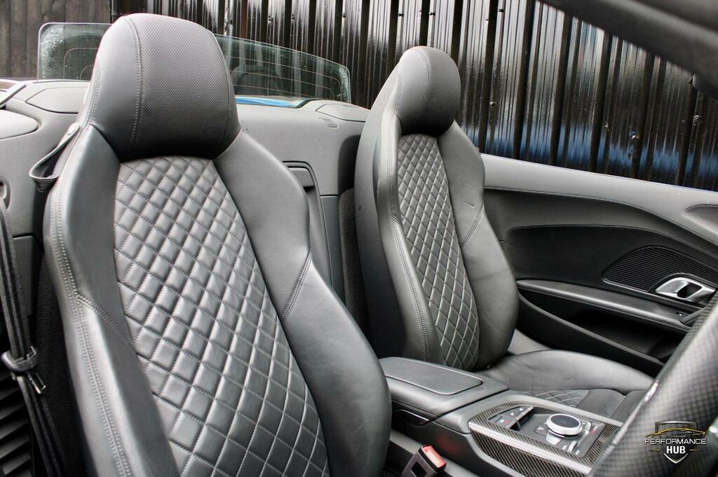Audi R8 Coupe Black #10