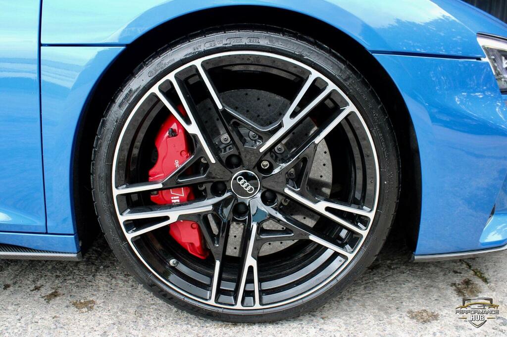Audi R8 Coupe Black #63