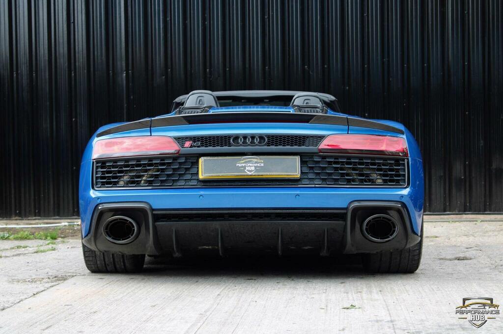 Audi R8 Coupe Black #8