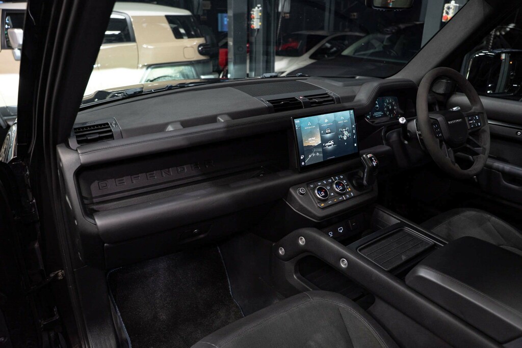 Land Rover Defender V8 4Wd  #4