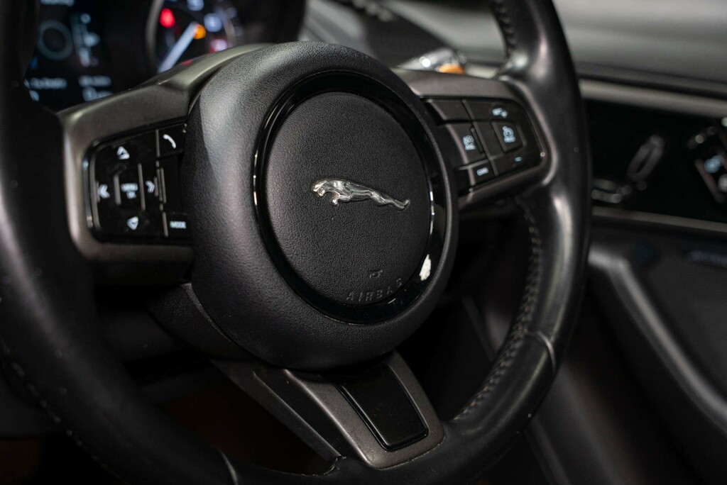 Jaguar F-Type V6 Red #16