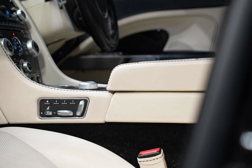 Aston Martin Rapide V12 U4852 Black #20