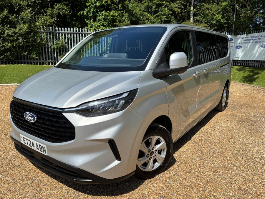 Ford Tourneo Custom Zetec 9 Silver #3