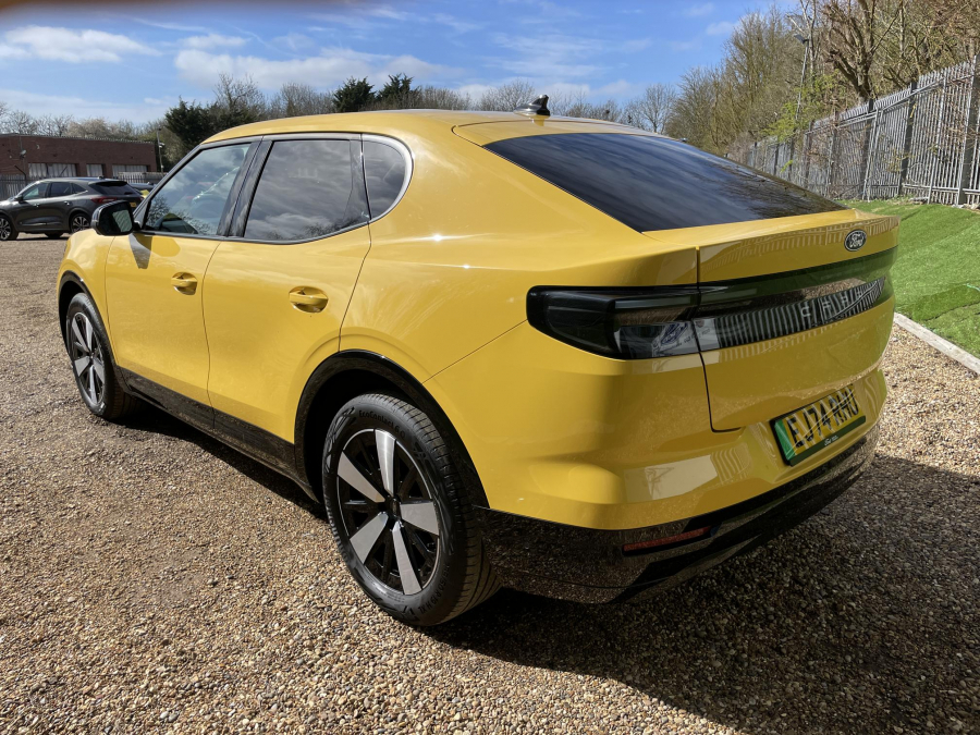 Ford Capri Ev Select Yellow #4