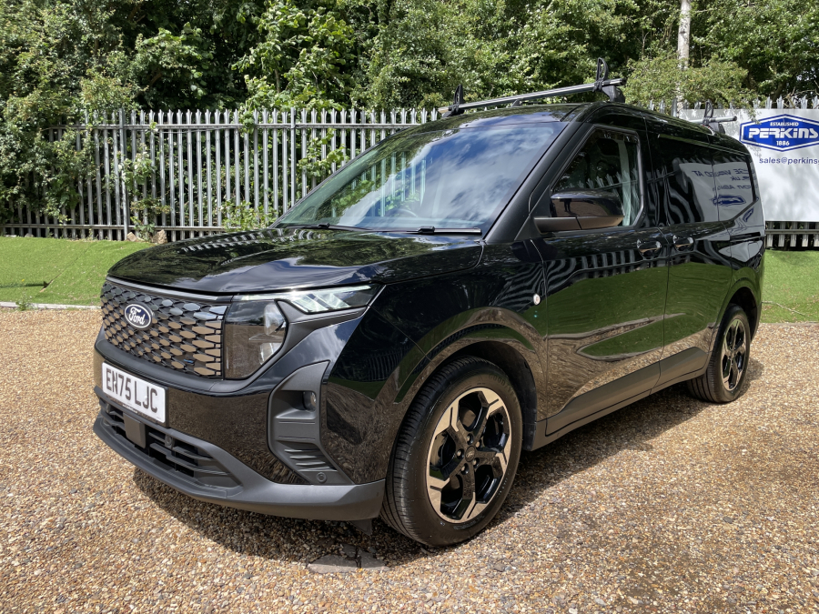 Ford Transit Courier Limited Ev 43Kwk Swb Black #3