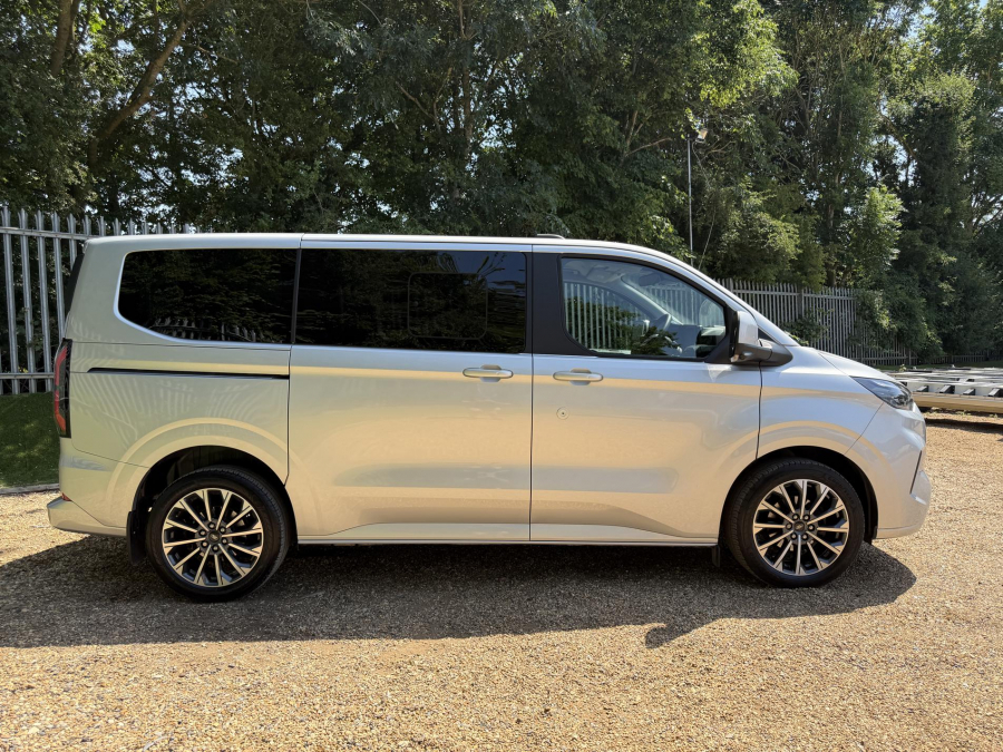 Ford Tourneo Custom Titanium X 8 Seat 170Ps Ecoblue 8Spd Silver #3