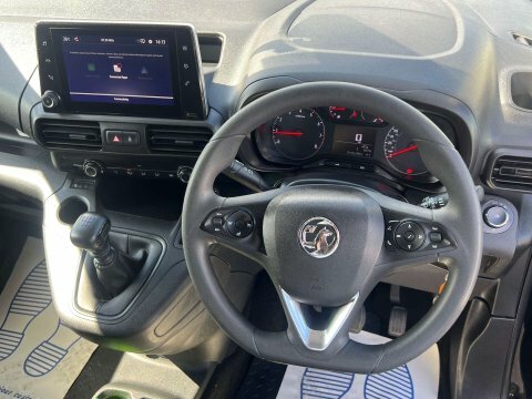Vauxhall Combo 1.5 Combo 2300 Black #6