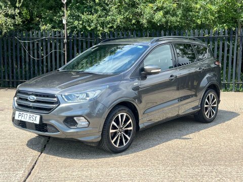 Ford Kuga 1.5 Kuga St-line Grey
