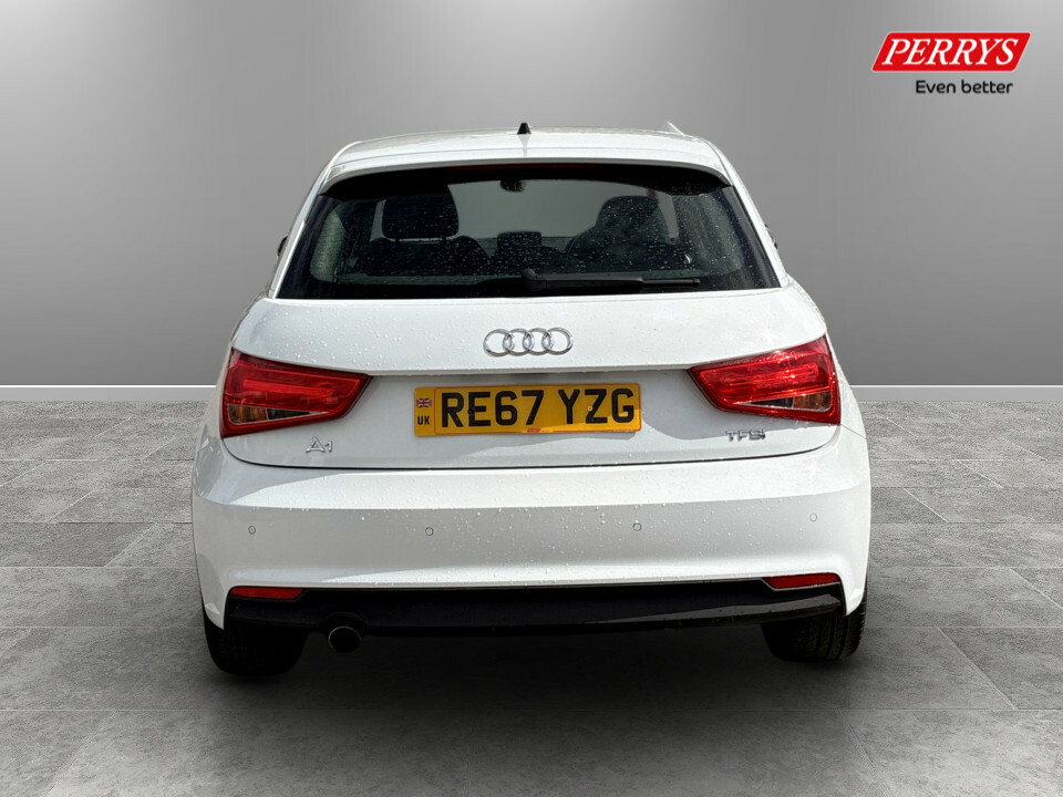 Audi A1 1.0 Tfsi Sport RE67YZG White #6