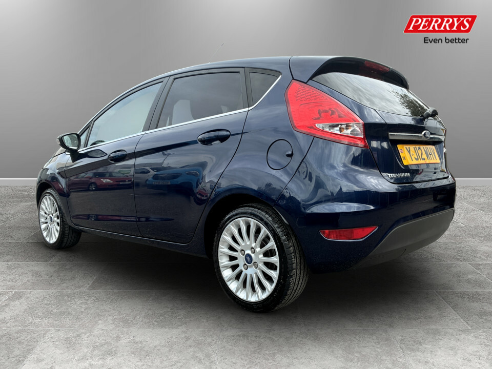 Ford Fiesta Ford Fiesta Titanium YJ12WHV Blue #5