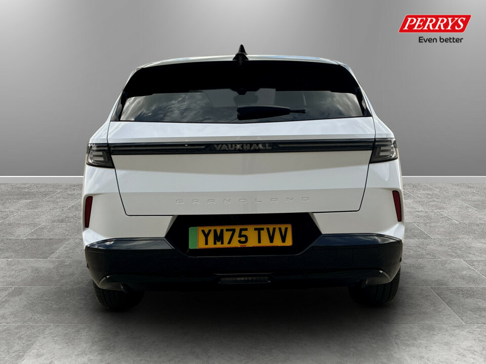 Vauxhall Grandland 157Kw Gs 73Kwh White #6