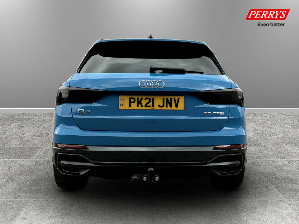 Audi Q3 35 Tfsi Black Edition S Tronic PK21JNV Blue #6