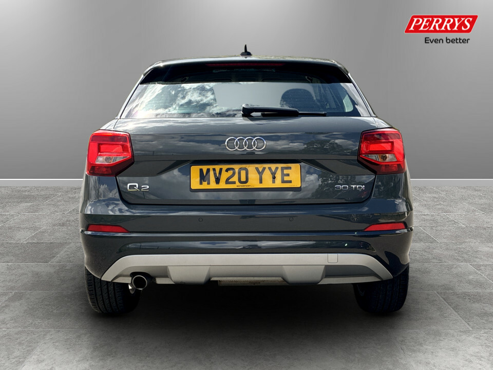 Audi Q2 30 Tdi Sport Grey #6