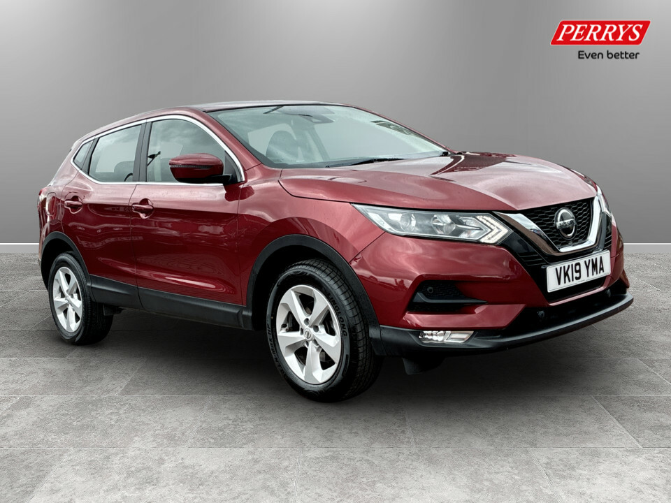 Nissan Qashqai 1.3 Dig-t Acenta Premium Red