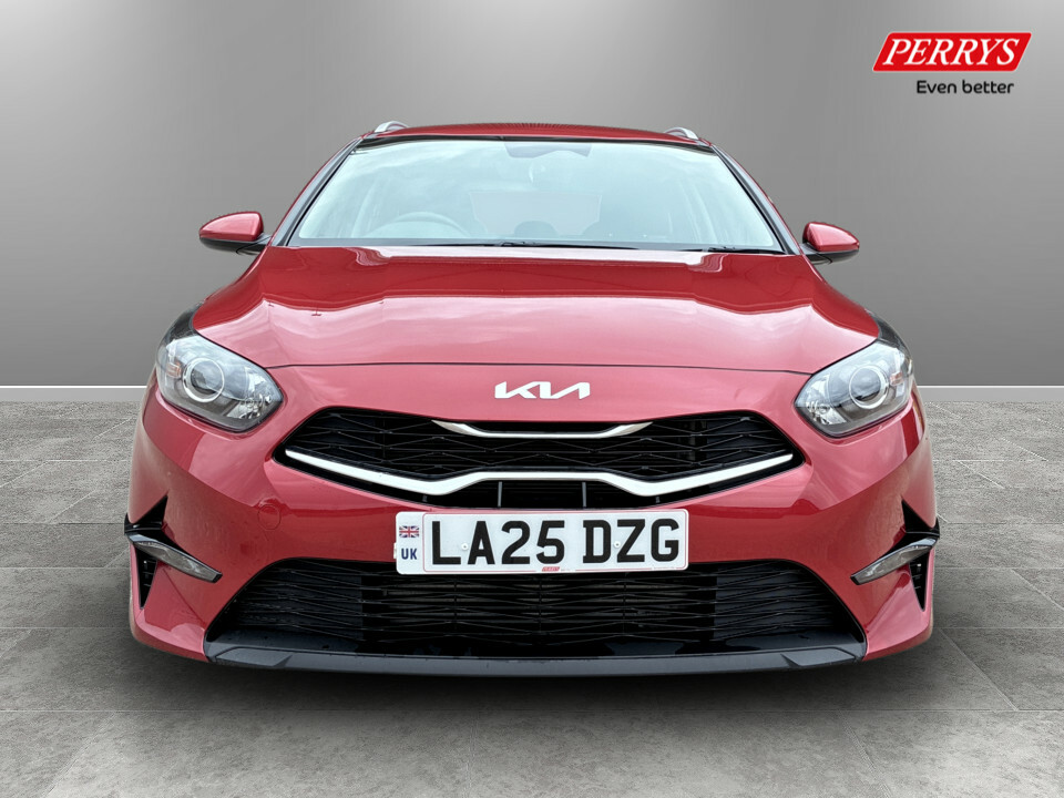 Kia Ceed 1.5T Gdi Isg 138 2 LA25DZG Red #2
