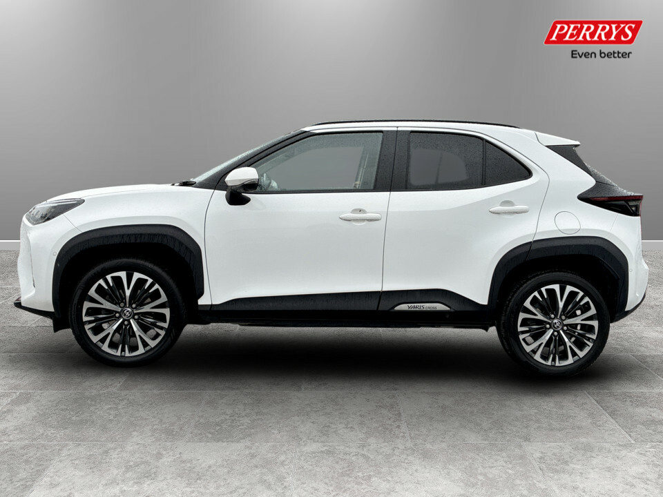 Toyota Yaris Cross 1.5 Hybrid Excel Cvt YT23PTU White #4