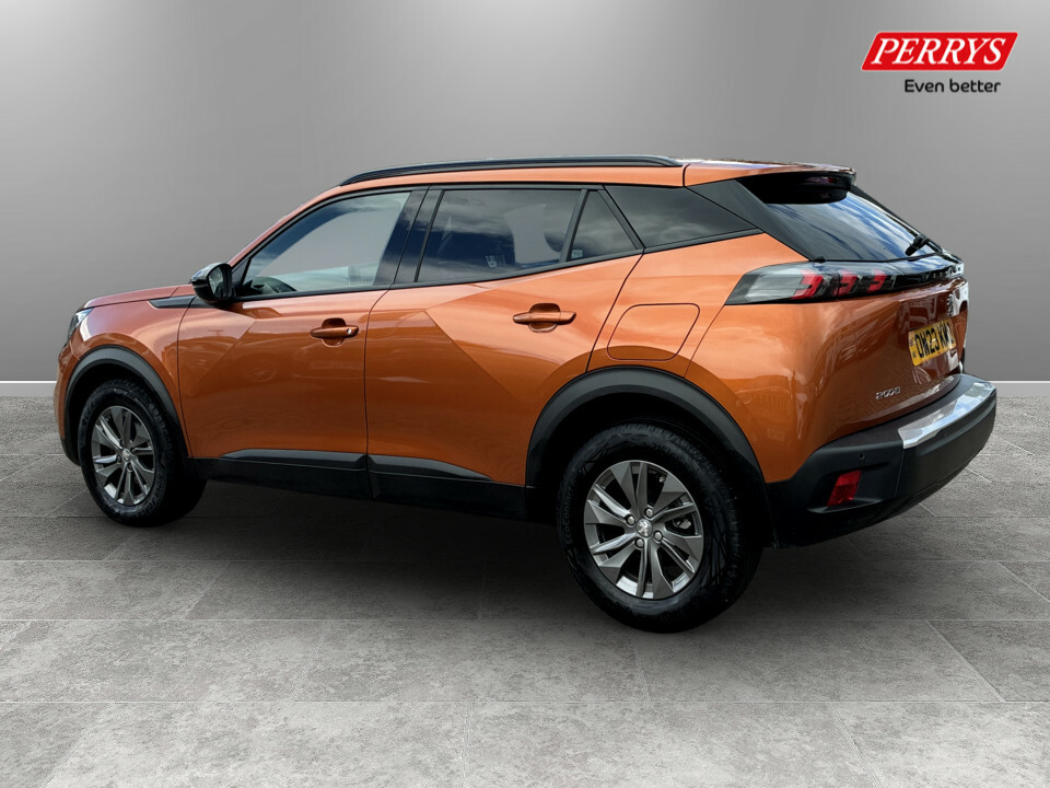 Peugeot 2008 1.2 Puretech Active Premium OW23KMO Orange #5