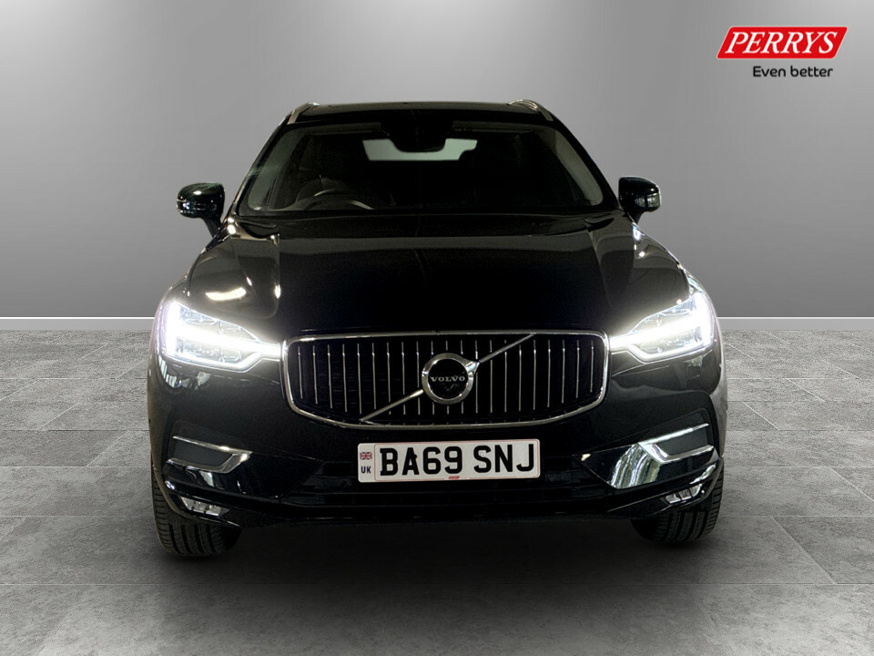 Volvo XC60 2.0 B5p 250 Inscription Awd Geartronic BA69SNJ Black #2