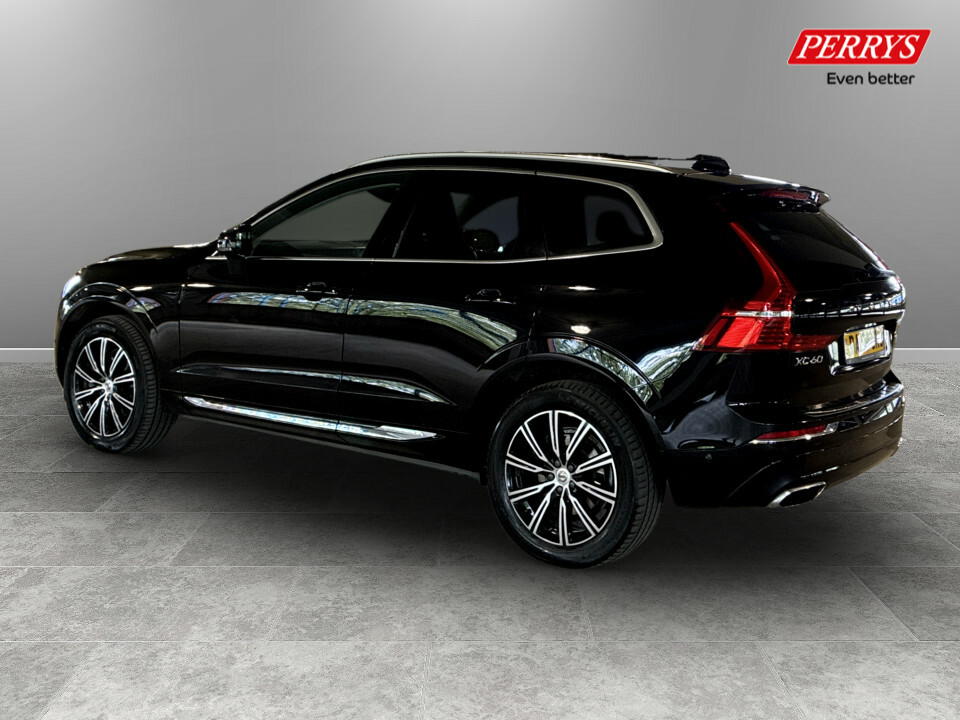 Volvo XC60 2.0 B5p 250 Inscription Awd Geartronic BA69SNJ Black #5