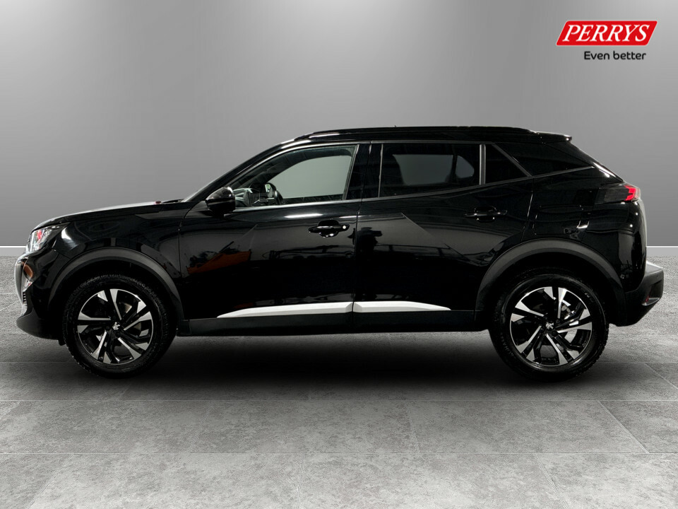 Peugeot 2008 1.2 Puretech 130 Allure Premium Eat8 VN23HFX Black #4