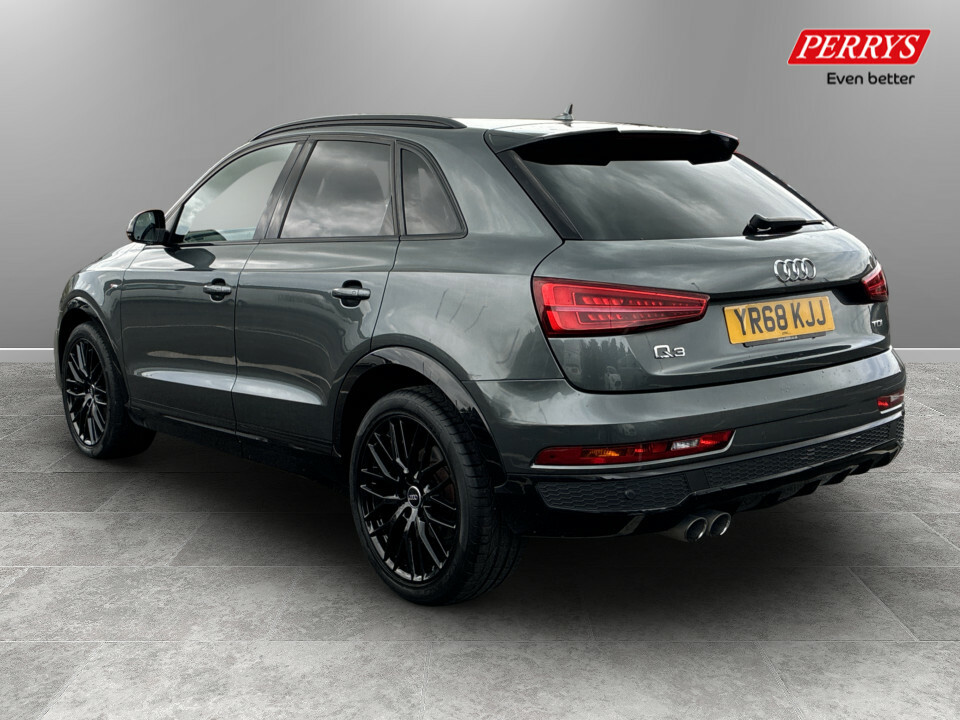 Audi Q3 2.0 Tdi Black Edition Grey #5