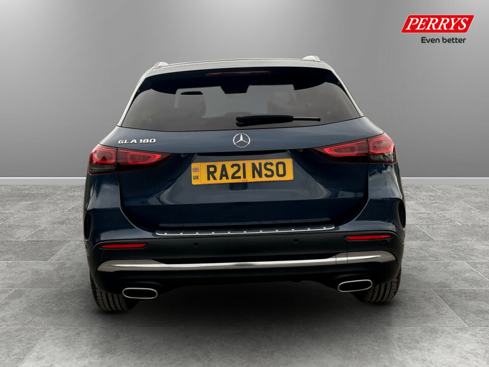 Mercedes-Benz GLA Class Gla 180 Amg Line Premium Plus RA21NSO Blue #6