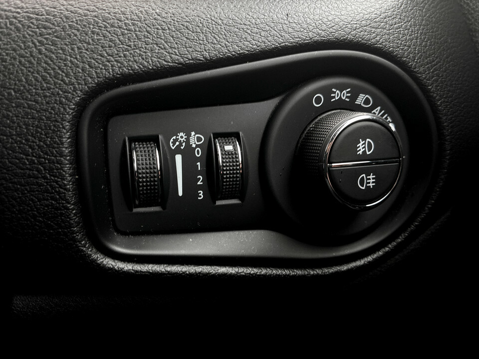 Jeep Renegade 1.3 T4 Gse Night Eagle II Ddct Grey #37