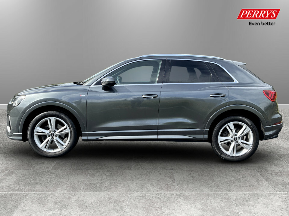 Audi Q3 35 Tdi S Line S Tronic EO21PYV Grey #4