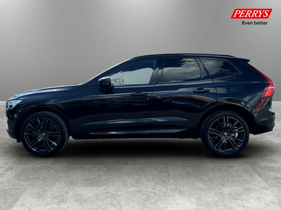 Volvo XC60 2.0 B5d R Design Pro Awd Geartronic KV69YMJ Black #4